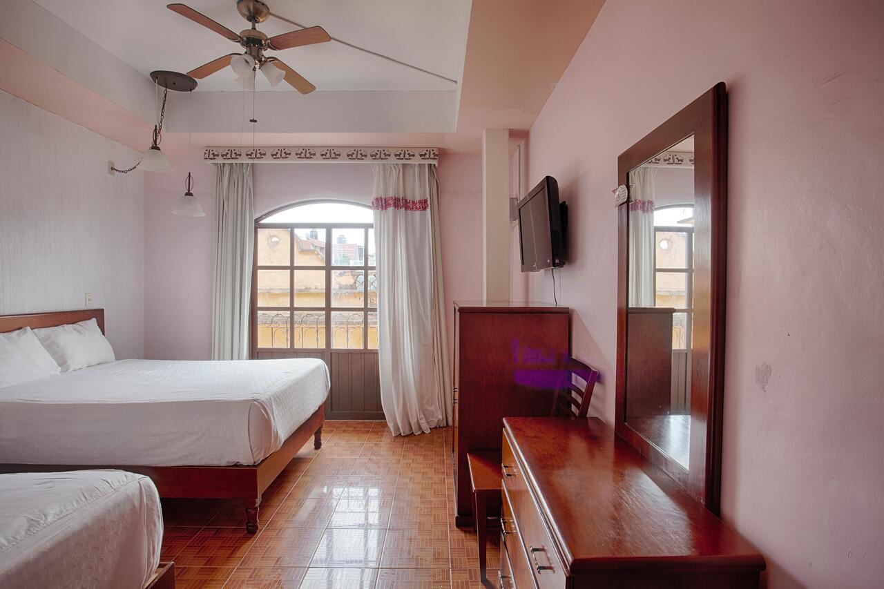 Capital O Casa Real Hotel Huauchinango Exterior photo